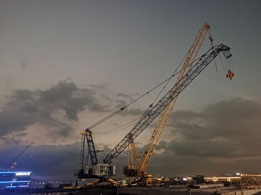 Derrick 16ton dengan 40m Jib Construction Tower Crane dengan Inverter Control