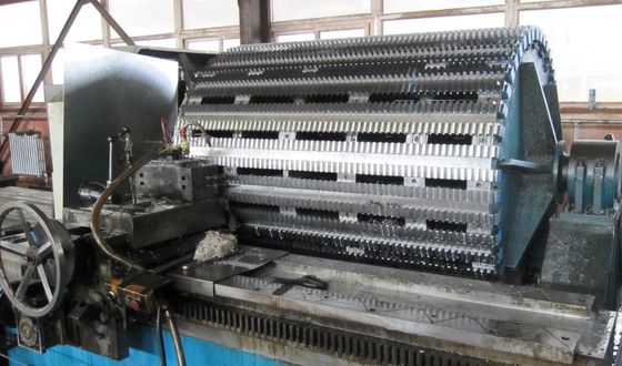 Harga bagus Bangunan Lift Modul Baja 8 Mast Bagian Rack Wear Resistant on line