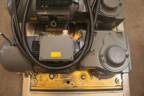 Harga bagus Ringan 22kW Helical Bevel Nord Penggerak Sistem Motor Gearbox on line