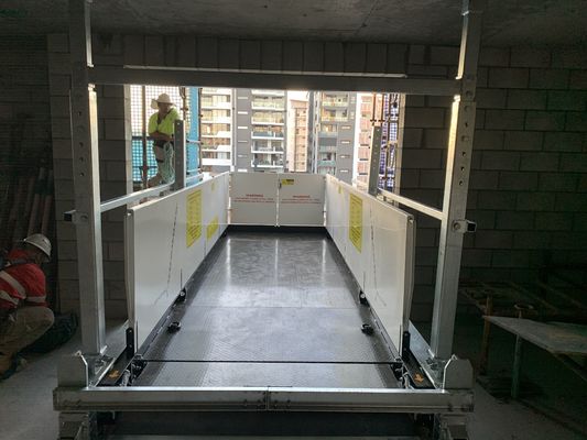 Harga bagus Platform Outrigger Konstruksi 5,3m yang bergerak untuk memuat bahan on line