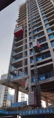 Hot Galvanized SCE400G Pekerja Konstruksi Lift Rack Dan Pinion Jenis rak dan pinion konstruksi Lift