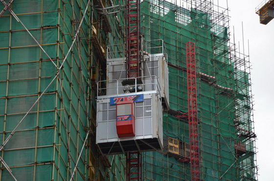 Hot Galvanized 300m 46m / Min Rak Dan Pinion Konstruksi Lift Untuk Penumpang