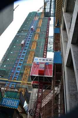Single Cage 11kw Lift Konstruksi Luar 150m Lift Situs Konstruksi