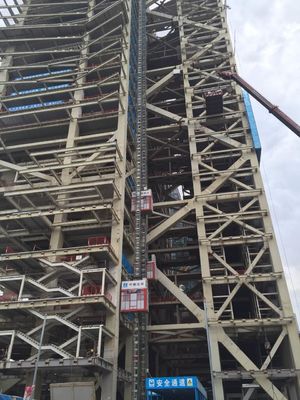 SC160/160 Bangunan Konstruksi Lift 96m/Min Konstruksi Lift Lift
