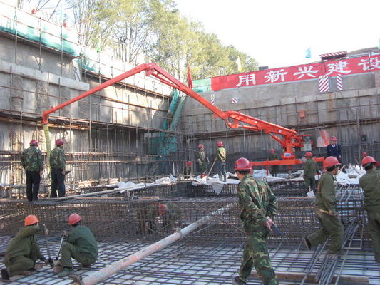 Harga bagus R berbentuk 18m Manual Placing Boom Untuk Distribusi Beton on line