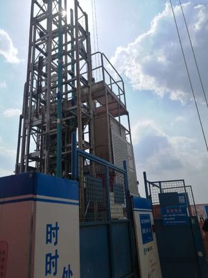 SC200/200G poros angkat bangunan angkat dengan panas galvanis Bahan Bangunan Konstruksi Lift dirakit di dalam